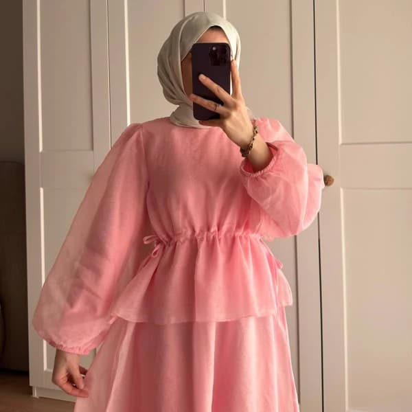 Manolya Organze Kumaş Elbise Yavruağzı