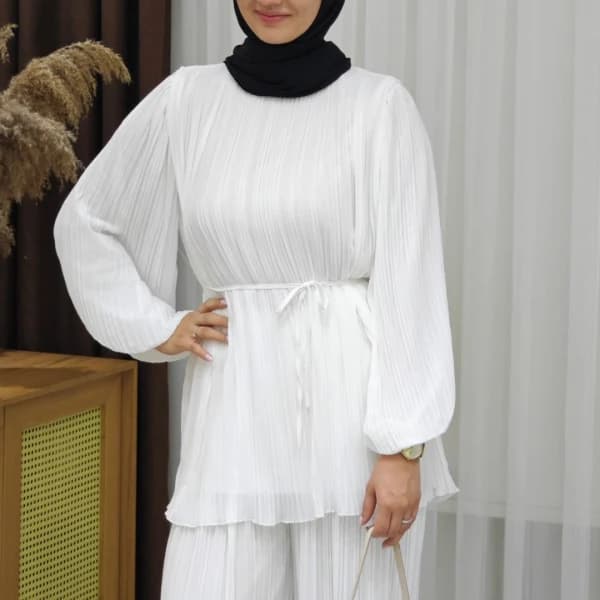 Tuana Piliseli Takım - Beyaz